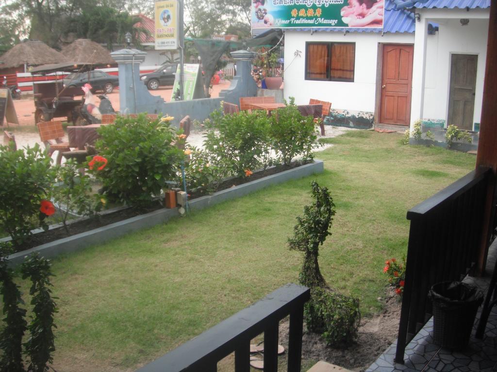 Pat Pat Guesthouse 西哈努克 外观 照片
