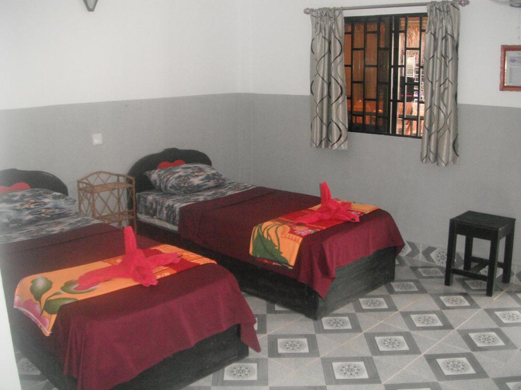 Pat Pat Guesthouse 西哈努克 外观 照片